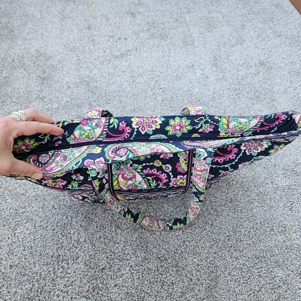 Vera Bradley Petal Paisley Tic Tac Tote Large Floral Shoulder Bag Zip Top